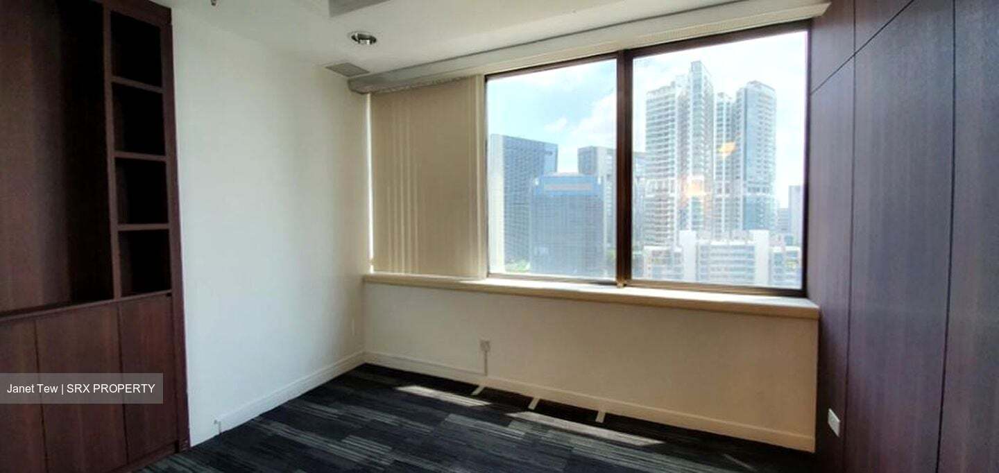 United Square (D11), Office #457515231